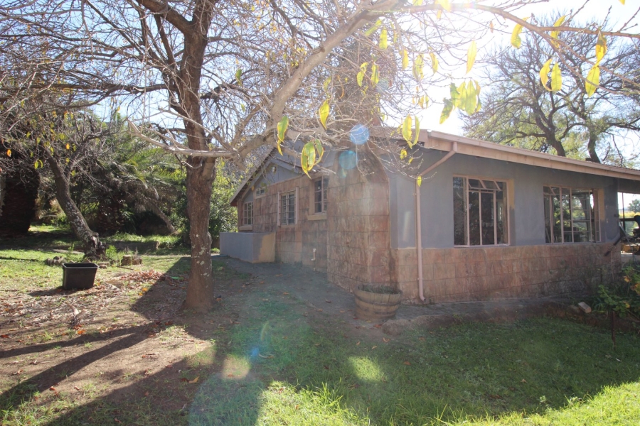 2 Bedroom Property for Sale in Lake Deneysville Free State